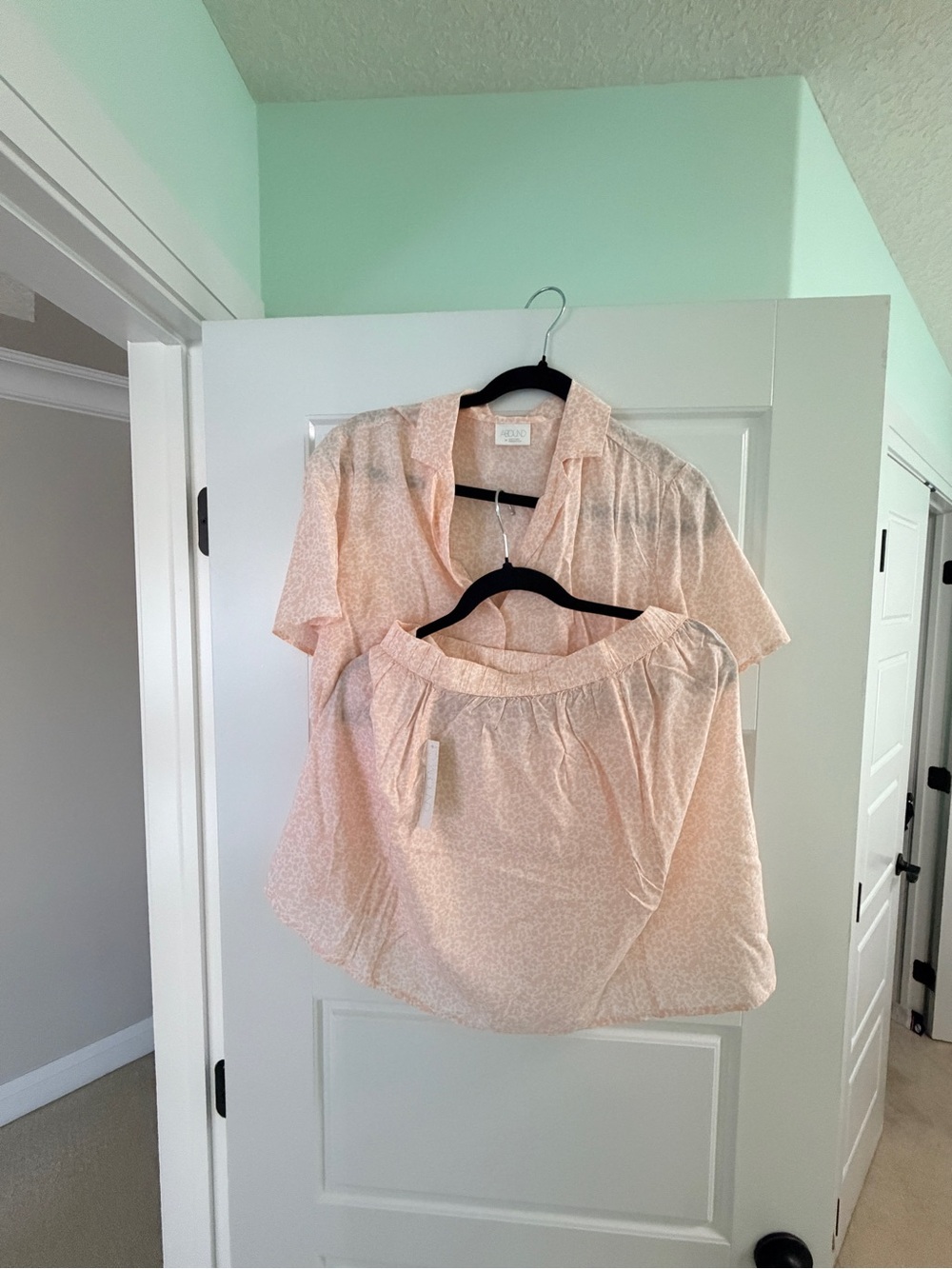 Women's Peach Printed Two-Piece Top Set